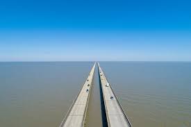 The Longest Bridges In The United States Travel Trivia In 2020 Lake Pontchartrain Chesapeake Bay Bridge Everglades Florida