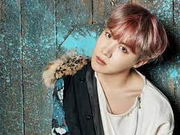 Bts did j hope tease outro ego during the late late show with james corden the comeback trailer gives new meaning to the music artist s comment. J Hope Bts Ulang Tahun Dapat Ucapan Dari Sosok Tak Terduga Citizen6 Liputan6 Com