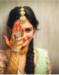 Pin By Armaan Jain On Bridal Photoshoot Bridal Photography Poses Bride Photoshoot Indian Wedding Photography