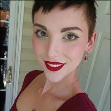 Jacqueline Farley's Instagram, Twitter & Facebook