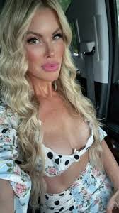 Chiquita Myers's Instagram, Twitter & Facebook