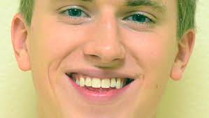 Switching paths leads Young to Austin Peay