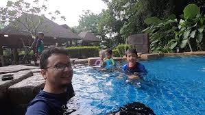 Azif kecik lagi, die main di tepian jer pastu dah kesejukan. Best Ke Bercuti Di Lost World Of Tambun Hafiz Rahim