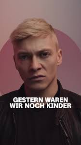 #gesternwarenwirnochkinder ab heute in der ZDF Mediathek #juliusnitschkoff  #juliabeautx #damianhardung