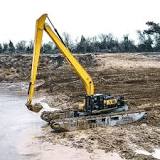 Amphibious Excavator | Floating Excavators at REMU
