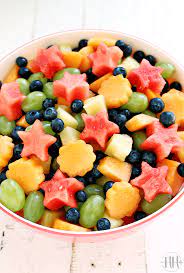 Filled with fresh strawberries, oranges, bananas, grapes and blueberries. 5 Ingredient Fresh Fruit Salad Happihomemade With Sammi Ricke
