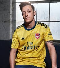 The adidas arsenal 2019/20 home shirt sports a classic look remixed for a new era with a traditional red, black and white design. Arsenal Kit 2019 20 Home And Away Shirts Unveiled Radio Times