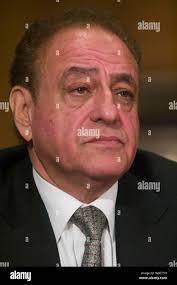 Roland hill hi-res stock photography and images