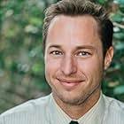 Weekend at the End of the World (2025)