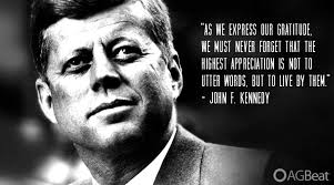 10 Thanksgiving quotes as pictures to share on your social ... via Relatably.com