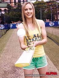 Ellyse Perry Aus Dual International Sportswoman Cricket And Football Soccer Ellyse Perry Cute Beautiful Athletes 10 Most Beautiful Women