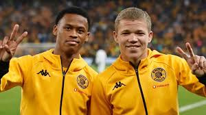 🗣️ Former Urban Warriors goalkeepers' coach Calvin Marlin has a deep  understanding of Velebayi's game and recently spoke out about the player's  weaknesses ⚽️🔍 "I'm surprised by Asanele's signing. He was inconsistent
