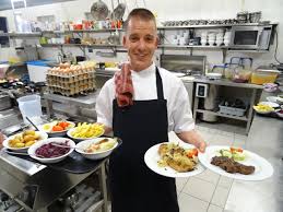 Nieuwsuur brengt onafhankelijk, onpartijdig en ongebonden achtergronden bij het nieuws. Aandacht In Nieuwsuur Voor Wegrestaurants Bigtruck