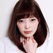 ミディアムボブ夏っぽおとな可愛いが叶うヘア Withonline