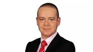 Adriano Mones seguirá como presidente de AEDIVE hasta 2026