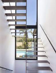 fenster treppenhaus treppe haus schwebende treppe treppe
