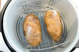 Ninja Foodi Baked Potatoes The Typical Dad Recipe Ninja Cooking System Recipes Baked Potato Foodie Recipes