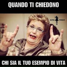 Search, discover and share your favorite mara maionchi gifs. Mara Maionchi Esempio Di Vita Citazioni Divertenti Insulti Divertenti Sarcasmo Divertente