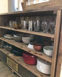 コップ収納の真似したいアイデア特集 増えてしまったコップをすっきり収納しよう folk 食器棚 diy 収納 収納 diy