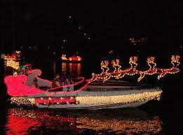 Maybe you would like to learn more about one of these? Http Www Kemah Net Rita442 Jpg Boat Parade Christmas Parade Merry Christmas Decoration