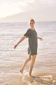 Beach Poses Beach Photography Poses Portrait Photography Poses Female Portrait