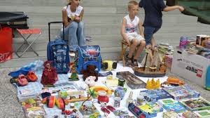 Es wurde 2005 kernsaniert, dabei wurden heizung + wasserleitungen, fassade + dämmung, strom und alle bäder. Haus Der Familie In Bad Cannstatt Flohmarkt Fur Kinder Bad Cannstatt Stuttgarter Zeitung