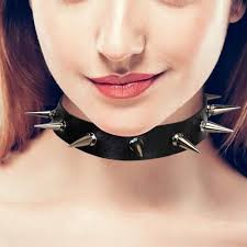 Uzinb Regalo dei monili Choker Signora Leather Girocollo Vintage Bambina  Bambino Rotonda PU Collana Spike Donne degli Uomini : Amazon.it: Moda