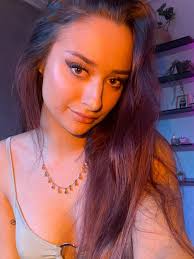 fitnessgirl98 OnlyFans - Liv - Creator Profile - Fleshbot