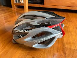 It was cracked in several places but my only head injuries were a mild concussion and a small cut caused by my glasses. Giro Livestrong Helmet Off 61 Felasa Eu