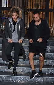 Son günlerin çok konuşulan isimlerinden olan oyuncu öykü çelik önceki gün b. Oyku Celik Ve Sevgilisi Ismail Berhan I Goruntuleyen Muhabirlere Tehdit Cekmeyin Sizin Icin Kotu Olacak Magazin Haberleri Magazin Haberleri