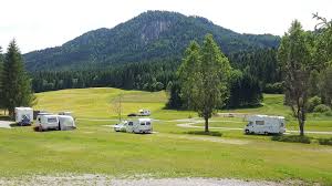 Günstig campen direkt am ossiacher see. Seecamping Muller Naturcampingplatz Mit Skandinavienfeeling