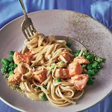 Pasta Mit Buttermilch Lachs Rezept Lachs Und Frischkase Lebensmittel Essen Essensrezepte