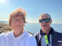 Thank you Bob French and Molly Jo for making all of our houseboat signs to  our fleet. We absolutley love them.