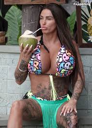 Katie Price Shows Off Her Huge Boobs Out on Holiday in Thailand (57 Photos)  | TheFappening