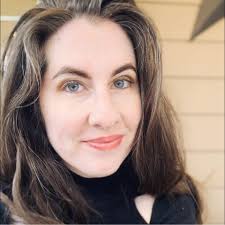 Heather Hamilton's Instagram, Twitter & Facebook