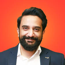 Zain Shamim's Instagram, Twitter & Facebook