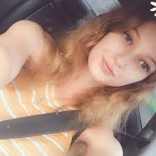 Kami Duncan's Instagram, Twitter & Facebook