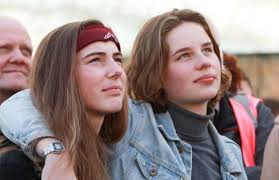 Anuna De Wever: "Op school praat niemand met me"