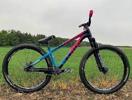 dj owners di instagram dirt jump marin alcatraz dirtjump bikeoftheday mtb dartmoorbikes dartmoorcody two6player ns dartmoor bikes cool bikes bike life