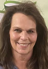 Bobbie Heath's Instagram, Twitter & Facebook