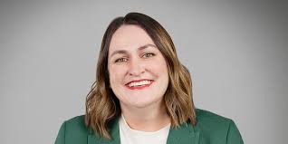 The Mamamia transition