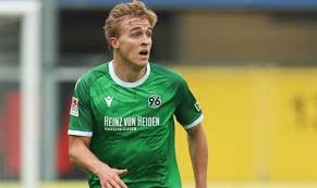 Blir inge spel idag i landskampen mot slovakien pga foten, men på torsdag blire spel. Geldregen Drei Verkaufskandidaten Bei Werder