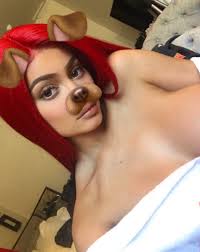 Kylie jenner officially drops kylie skin summer body collection: Kylie Jenner And Her Bestie Celebrate End Of Summer With Sexy End Of Summer Looks Fast Jelly