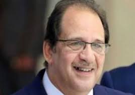 لست مضطراً لتكون شخصاً كاملاً، فقط إستمتع بالحياة وحاول ان تكون شخصاً أفضل. 9qa Izcwraj3sm