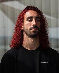 👏🏼🔴¡PROMESA CUMPLIDA, @cucurella3! 🏆Se TIÑE el pelo de ROJO tras GANAR  la #EURO2024 con la Selección.