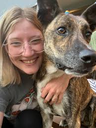 Lost Gold Twist Hoop Earring at Kawana Shopping Centre