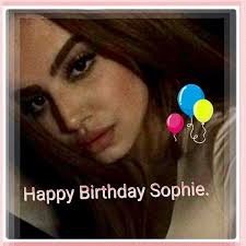 بمناسبة عيد ميلادها الـ21 شاهدوا أجمل صور ابنة ديانا حداد الحسناء مجلة هي Beautiful Face Face Happy Birthday
