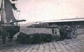 Konak Pier Balik Hali