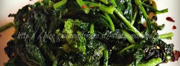 Quali sono le proprietà naturali e come cucinarle. Cime Di Rapa Saltate In Padella
