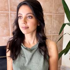 This was the start to one of my favorite shoots to date. In this couple  seconds, I’m standing for a continuity photo while a micro-crew sets up the  next shot. I hadn’t come to know everyone yet, and I ...